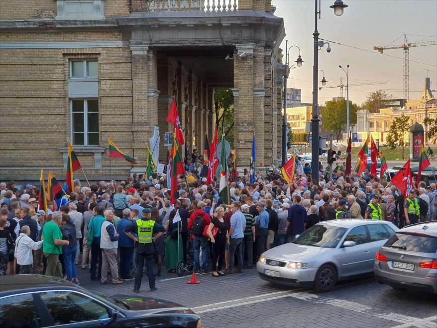 20190905_192409-2400