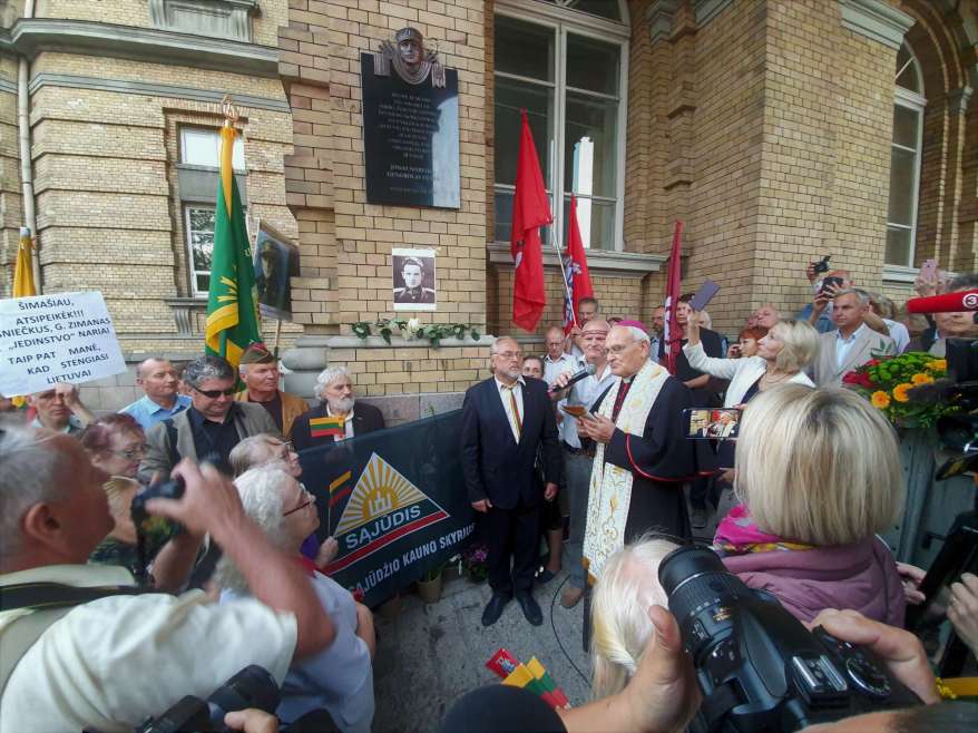 20190905_194732-2400