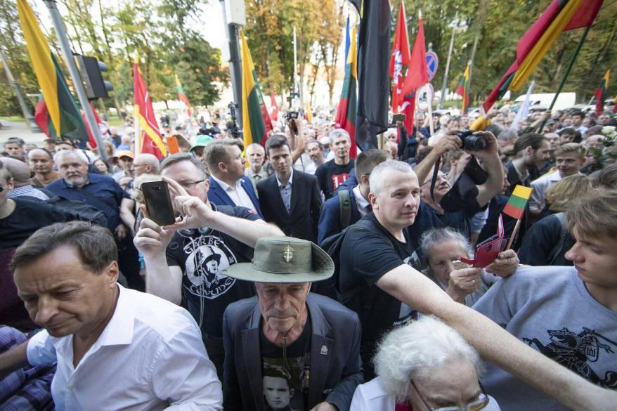 69701428_2419379008341050_2878558412596051968_o