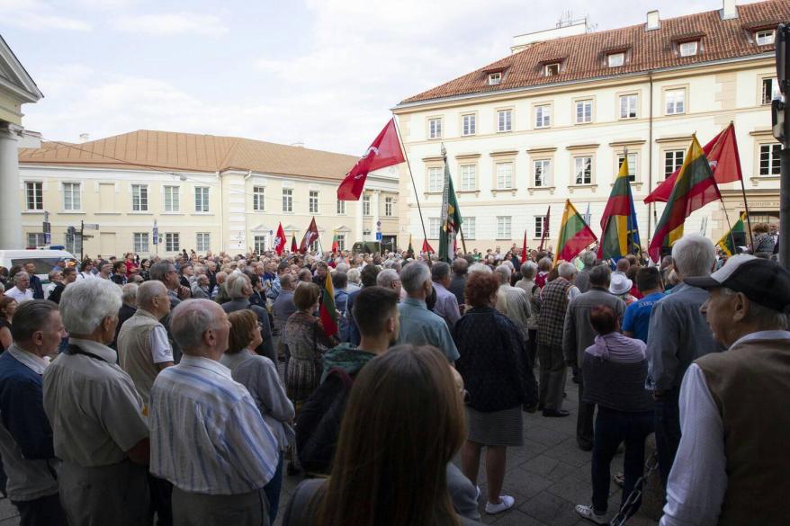 70150354_2419378998341051_8863747295514984448_o