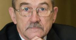 romualdas-ozolas-paliko-nerima-del-lietuvos